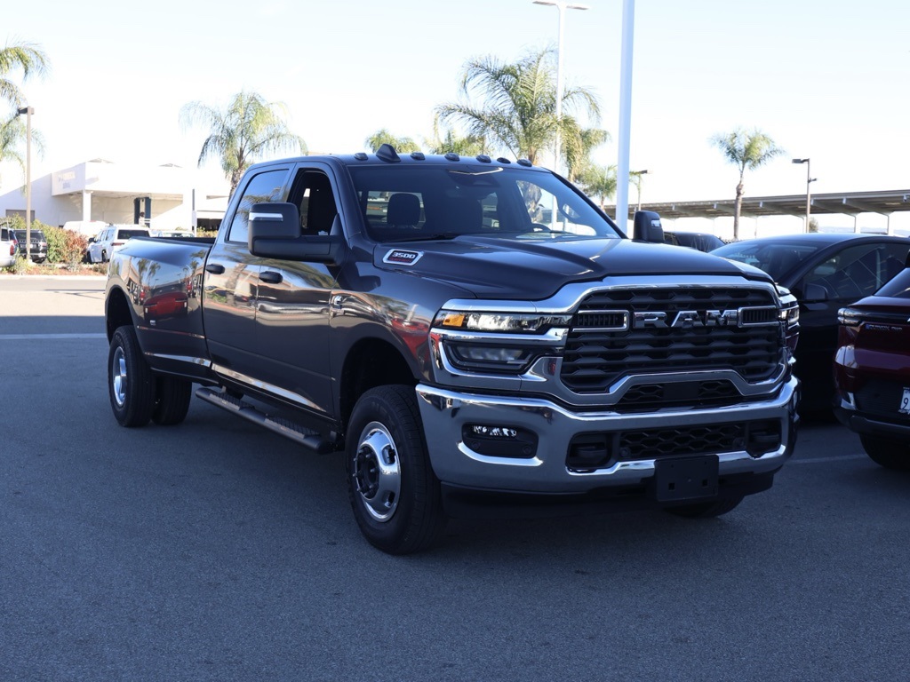 New 2026 Granite Crystal Metallic Clear-Coat Exterior Paint RAM Tradesman image 1