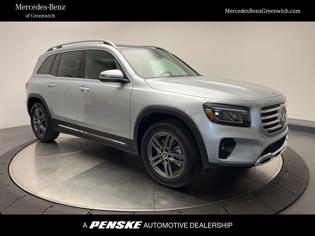 2026 Mercedes-Benz GLB GLB 250's photo