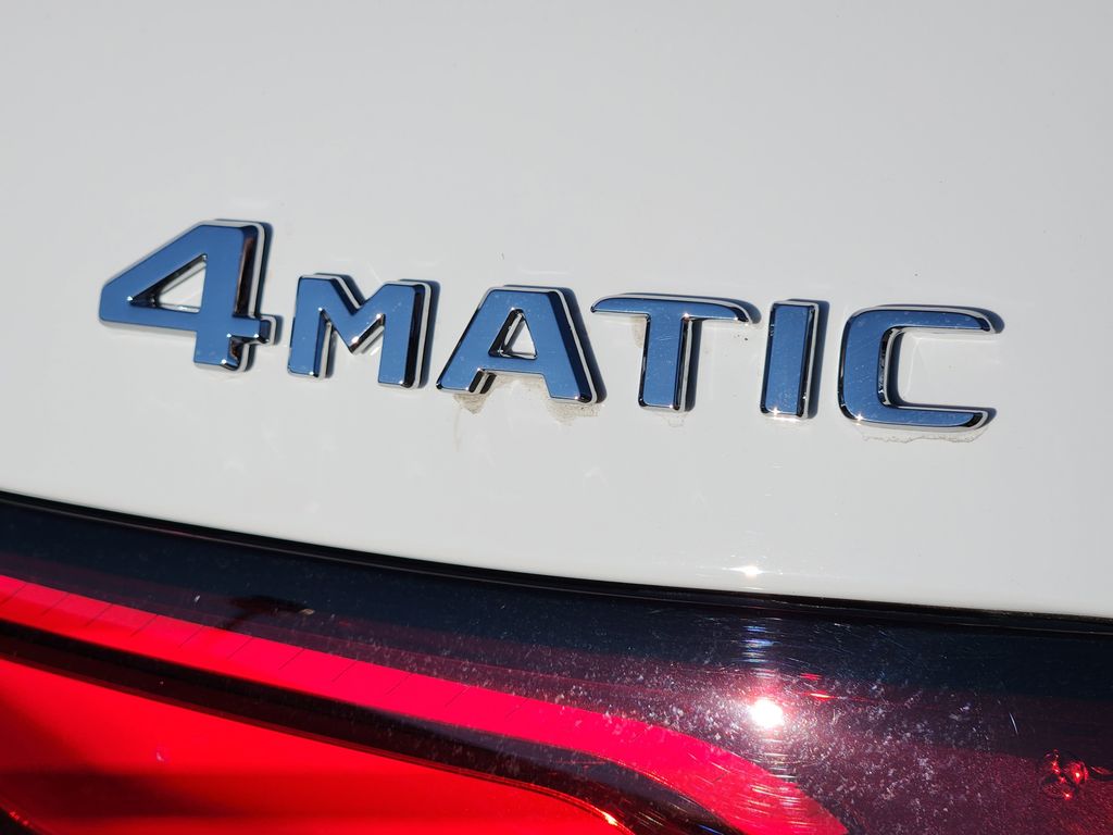2026 Mercedes Benz GLC 300 4MATIC photo 8