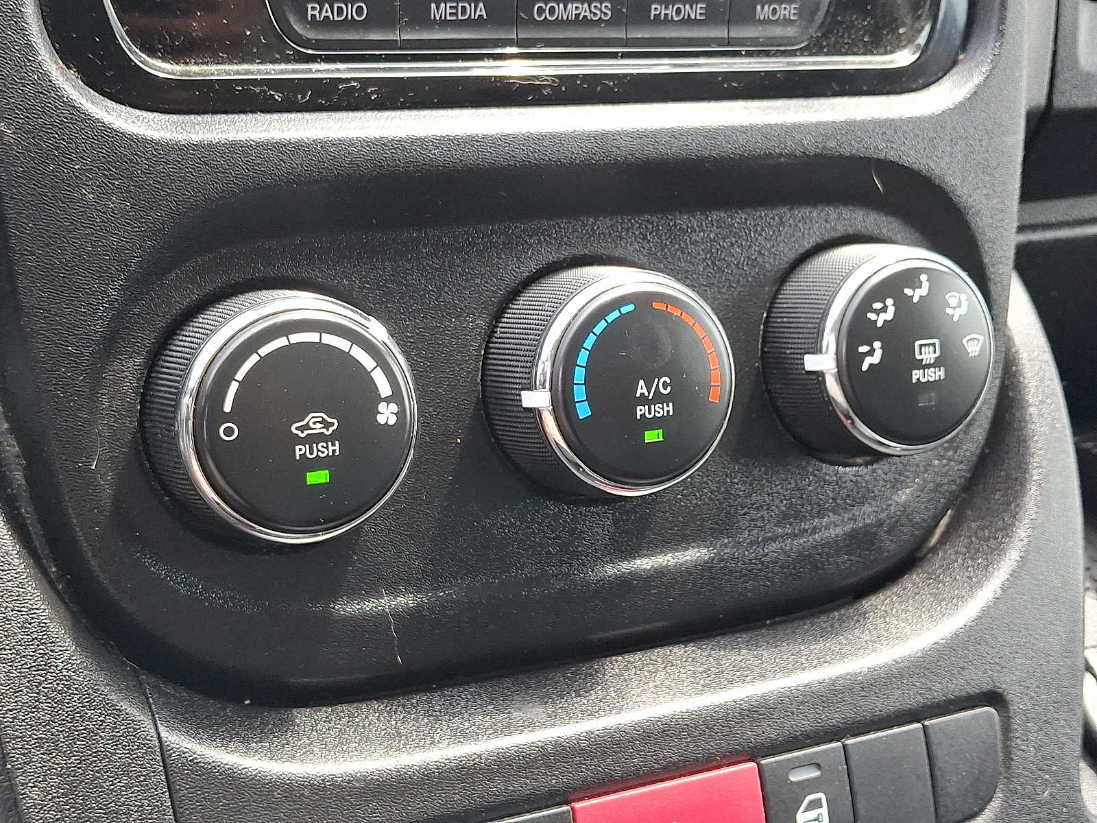 2019 Ram ProMaster 1500 photo 14