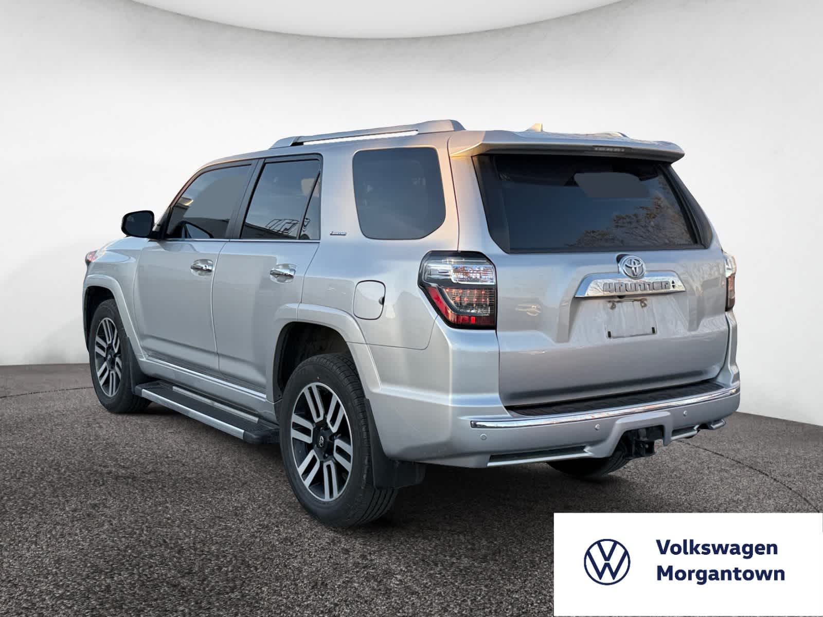 2023 Toyota 4Runner Limited photo 3