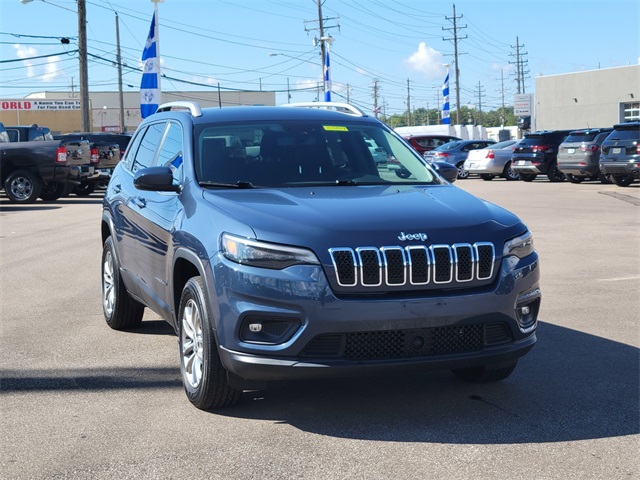 2021 Jeep Cherokee Latitude Lux photo 3