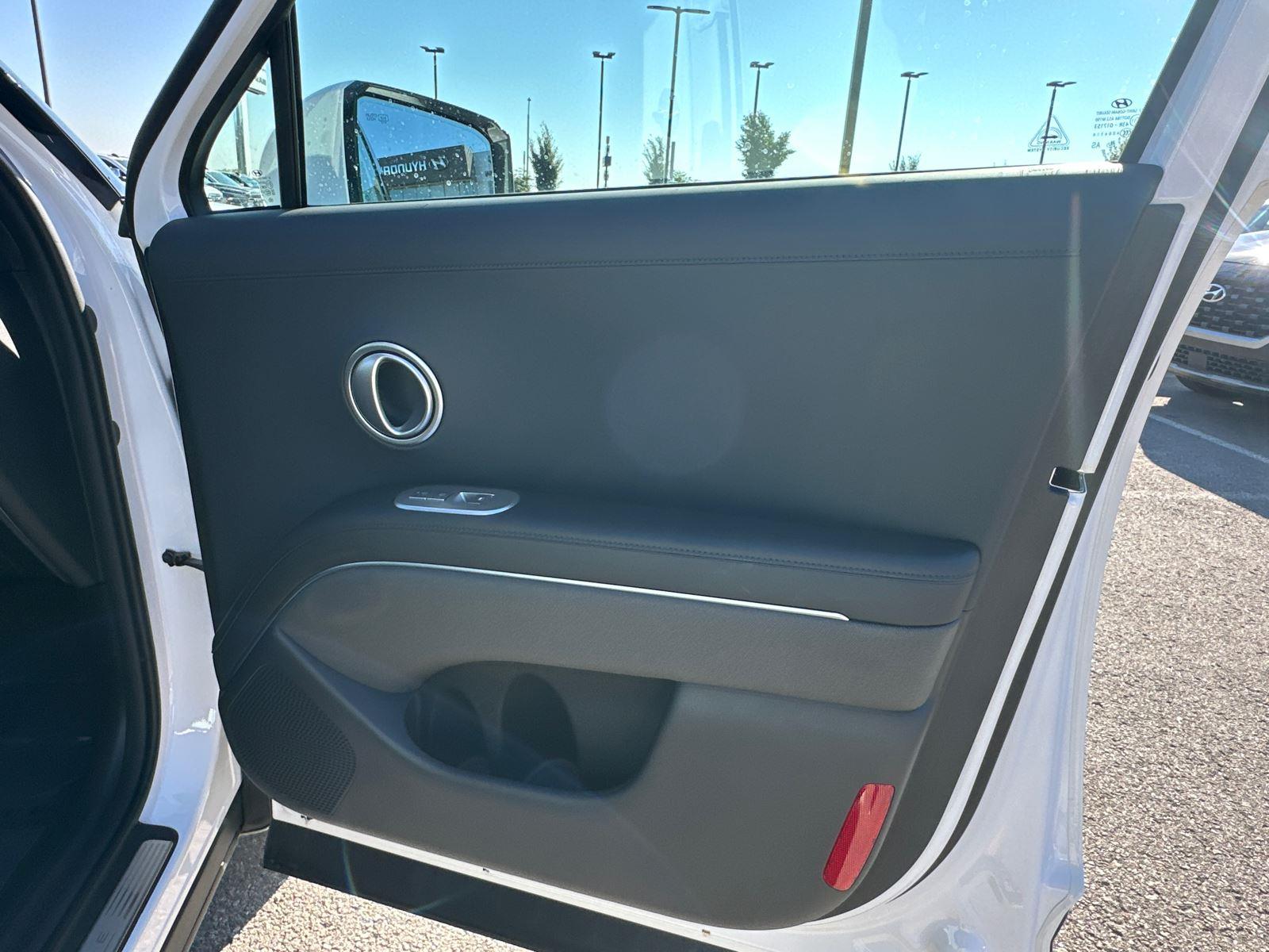2026 Hyundai Palisade Calligraphy photo 38