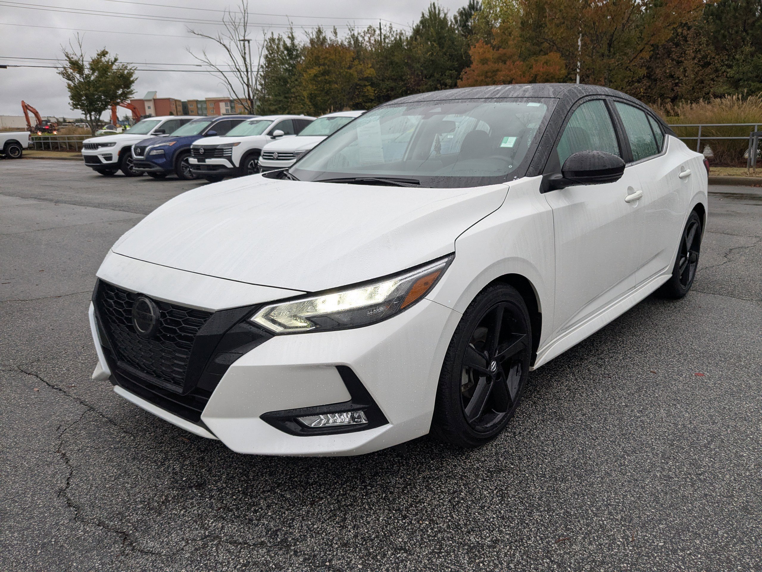 2023 Nissan Sentra SR photo 4