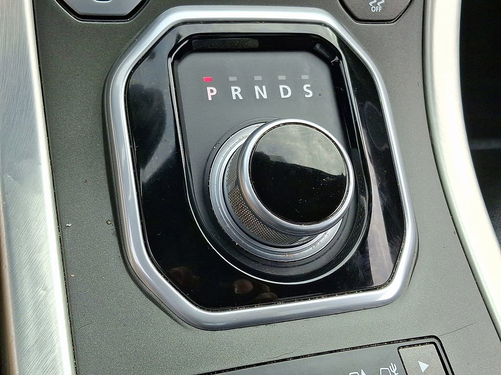 2015 Land Rover Range Rover Evoque Pure Plus photo 15