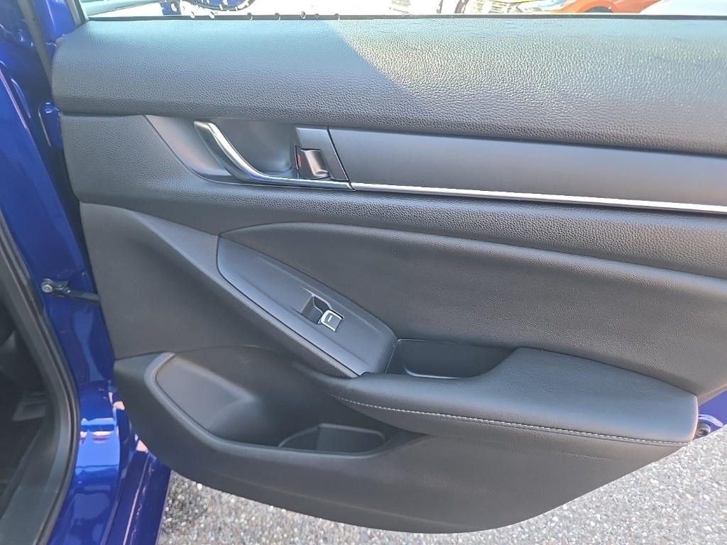 2022 Honda Accord Sport SE photo 28