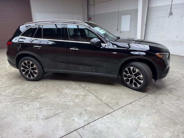 2025 Mercedes Benz GLC 350e 4MATIC photo 6