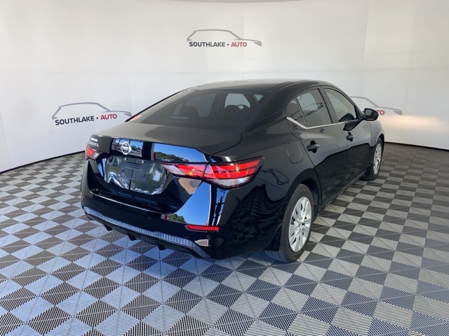 2022 Nissan Sentra S photo 9