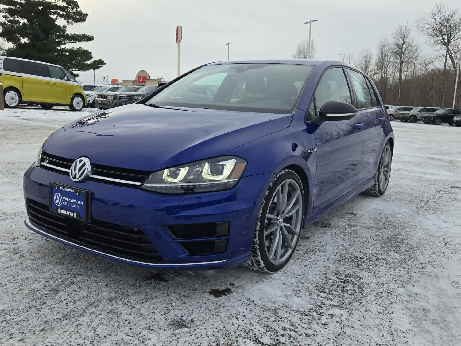 2017 Volkswagen Golf R R's photo