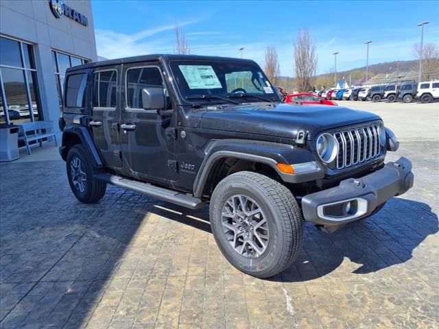 2025 Jeep Wrangler Sahara photo 2