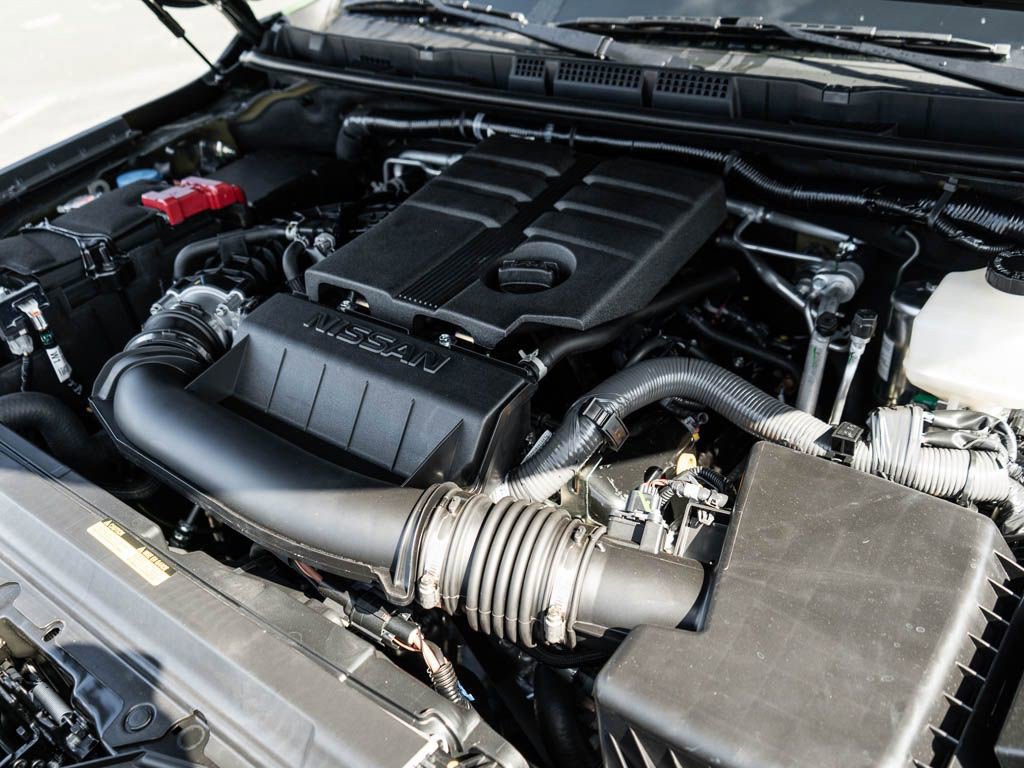 2026 Nissan Frontier PRO-4X photo 6