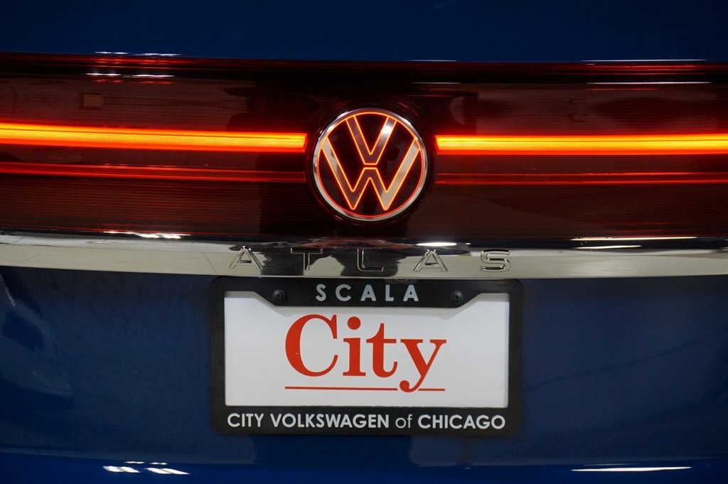 2025 Volkswagen Atlas Cross Sport SE Technology photo 34