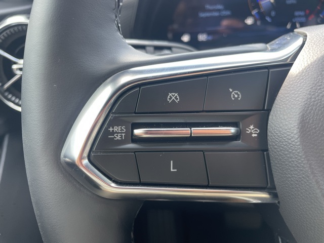 2025 Chevrolet Equinox LT photo 8