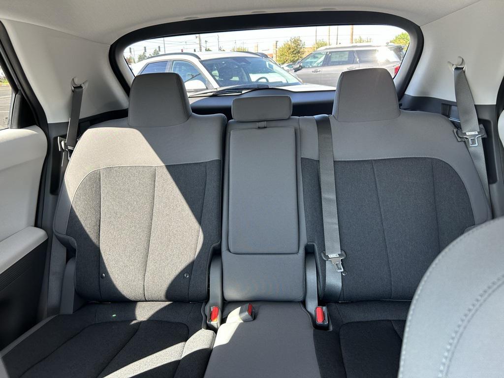 2025 Hyundai Ioniq 5 SE photo 20