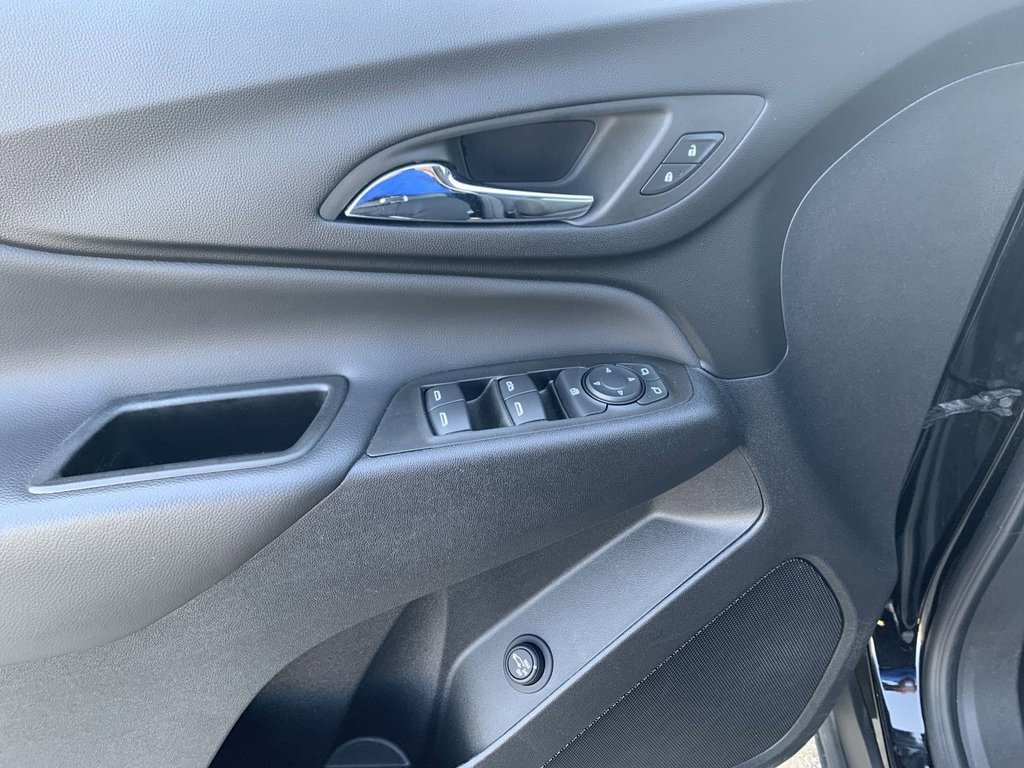 2022 Chevrolet Equinox LT photo 15