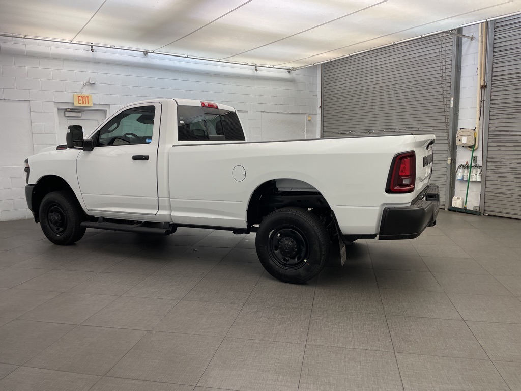 2026 Ram 2500 Tradesman photo 4