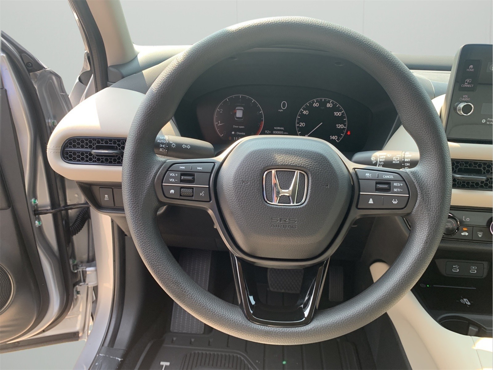 2026 Honda HR-V LX photo 6