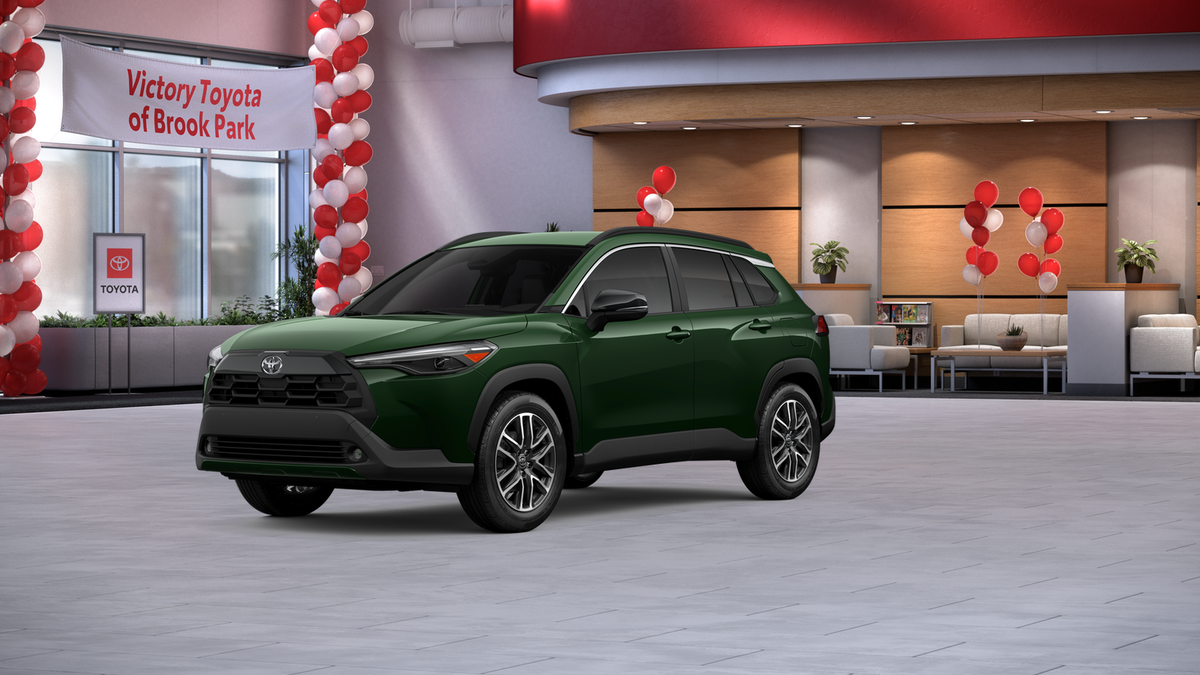 2026 Toyota Corolla Cross XLE's photo