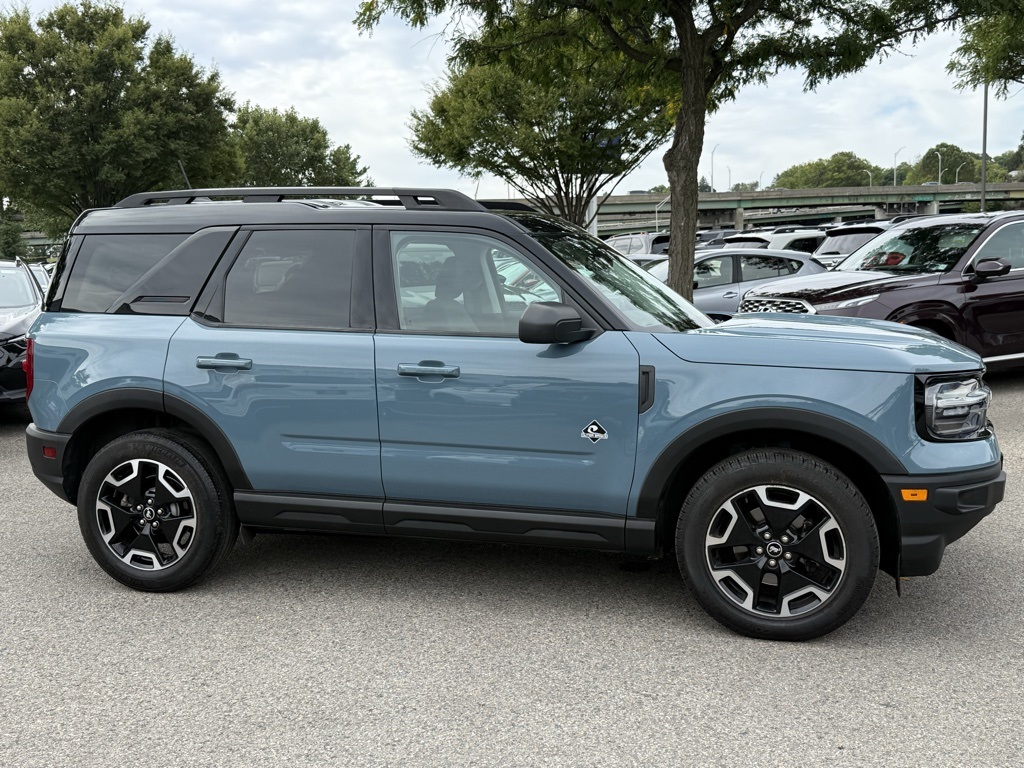 2022 Ford Bronco Sport Outer Banks photo 5