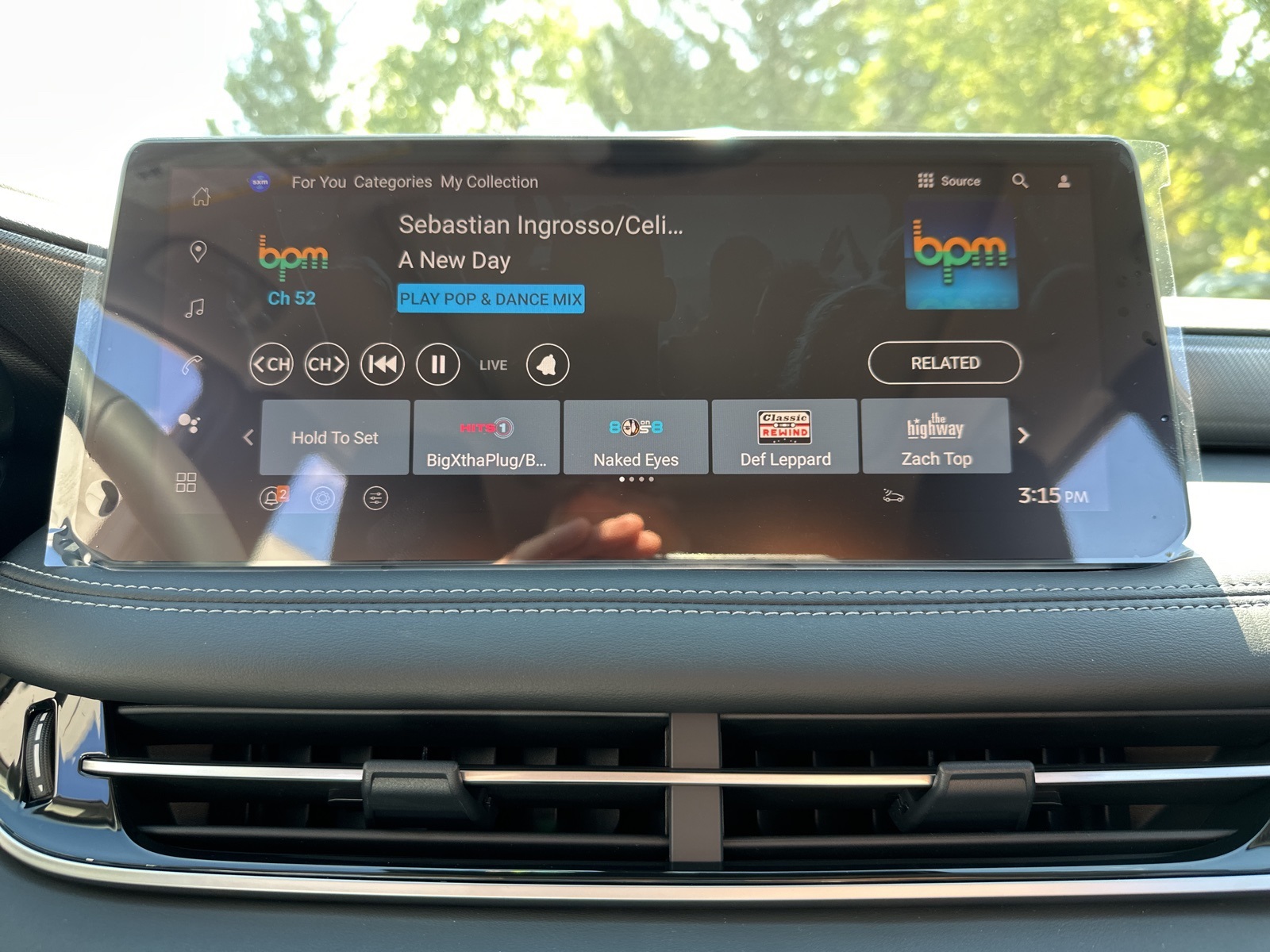 2026 Infiniti QX60 Luxe AWD photo 17