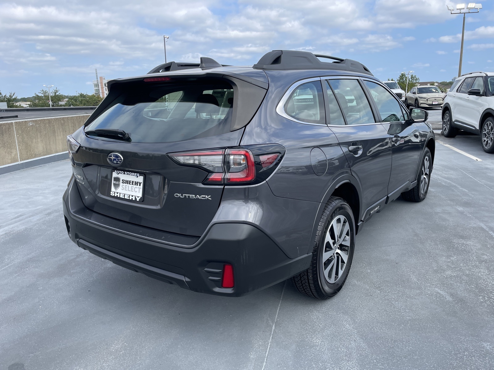 2022 Subaru Outback 2.5i photo 3