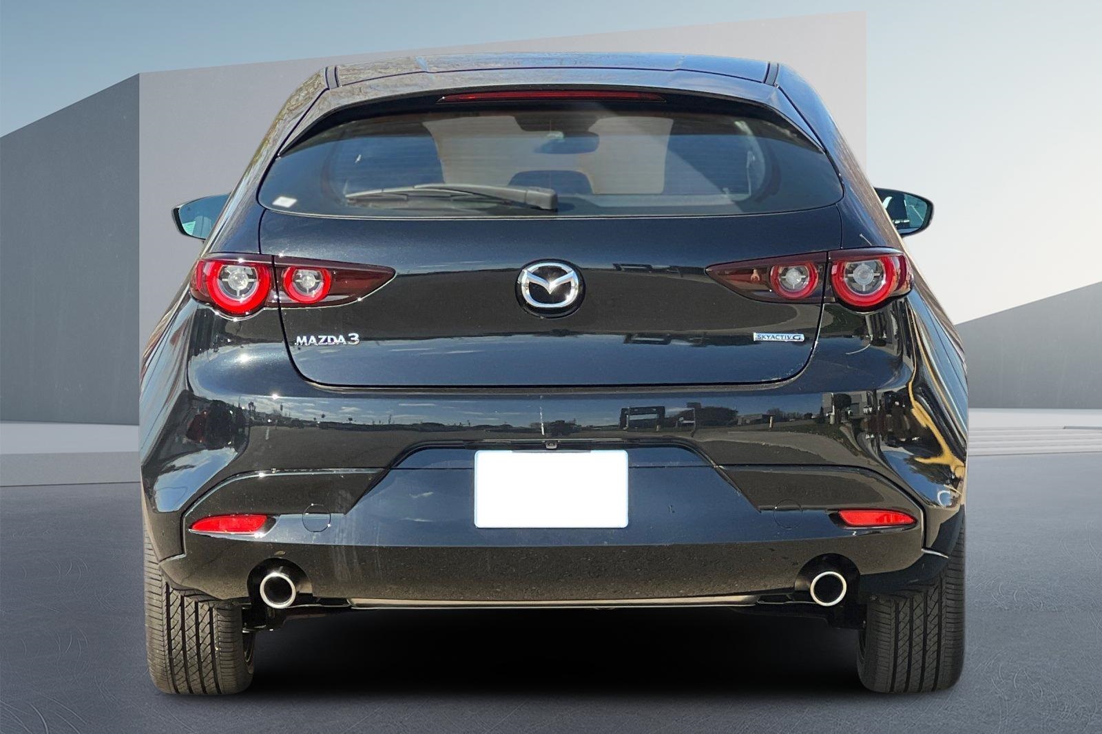 2025 Mazda Mazda3 Hatchback 2.5 Select Sport photo 4