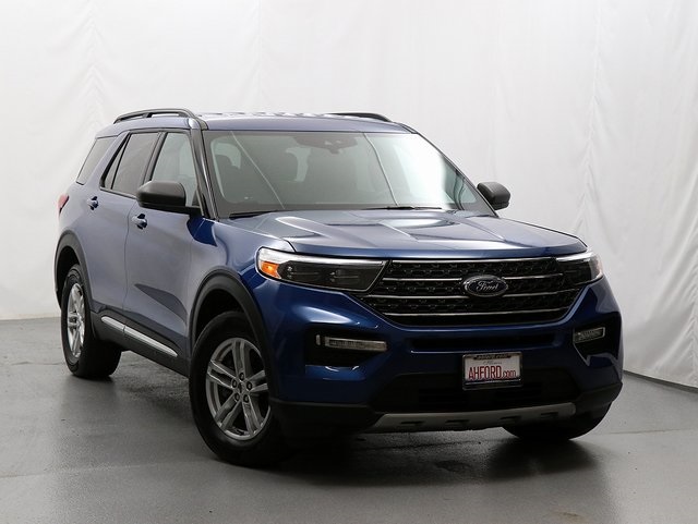Used 2022 Atlas Blue Metallic Ford XLT image 1