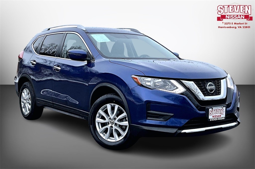 2018 Nissan Rogue SV's photo