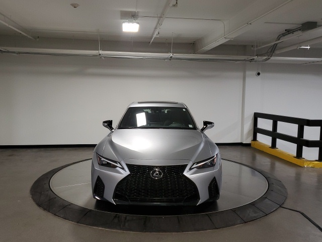 2023 Lexus IS 350 F SPORT photo 2