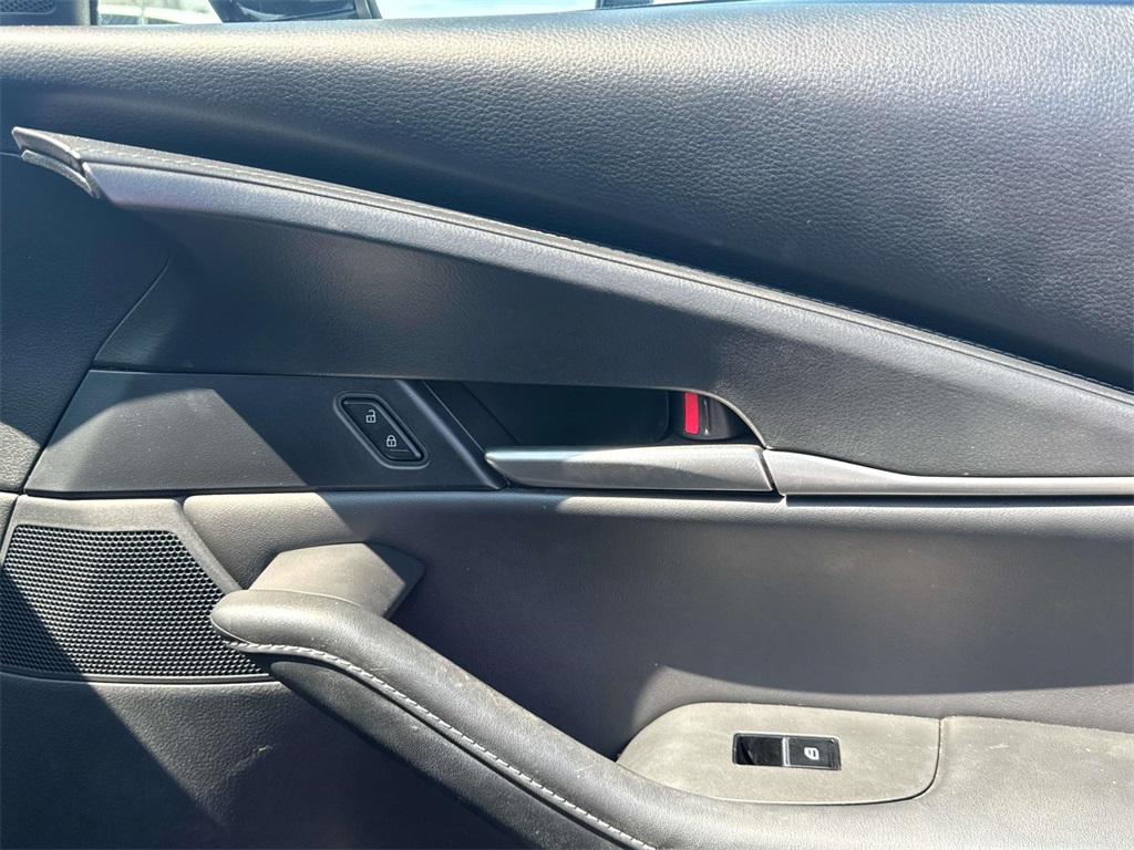 2022 Mazda CX-30 2.5 Select photo 14