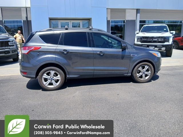 2015 Ford Escape SE photo 4