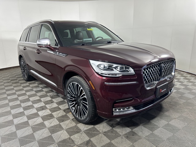 2020 Lincoln Aviator Black Label's photo