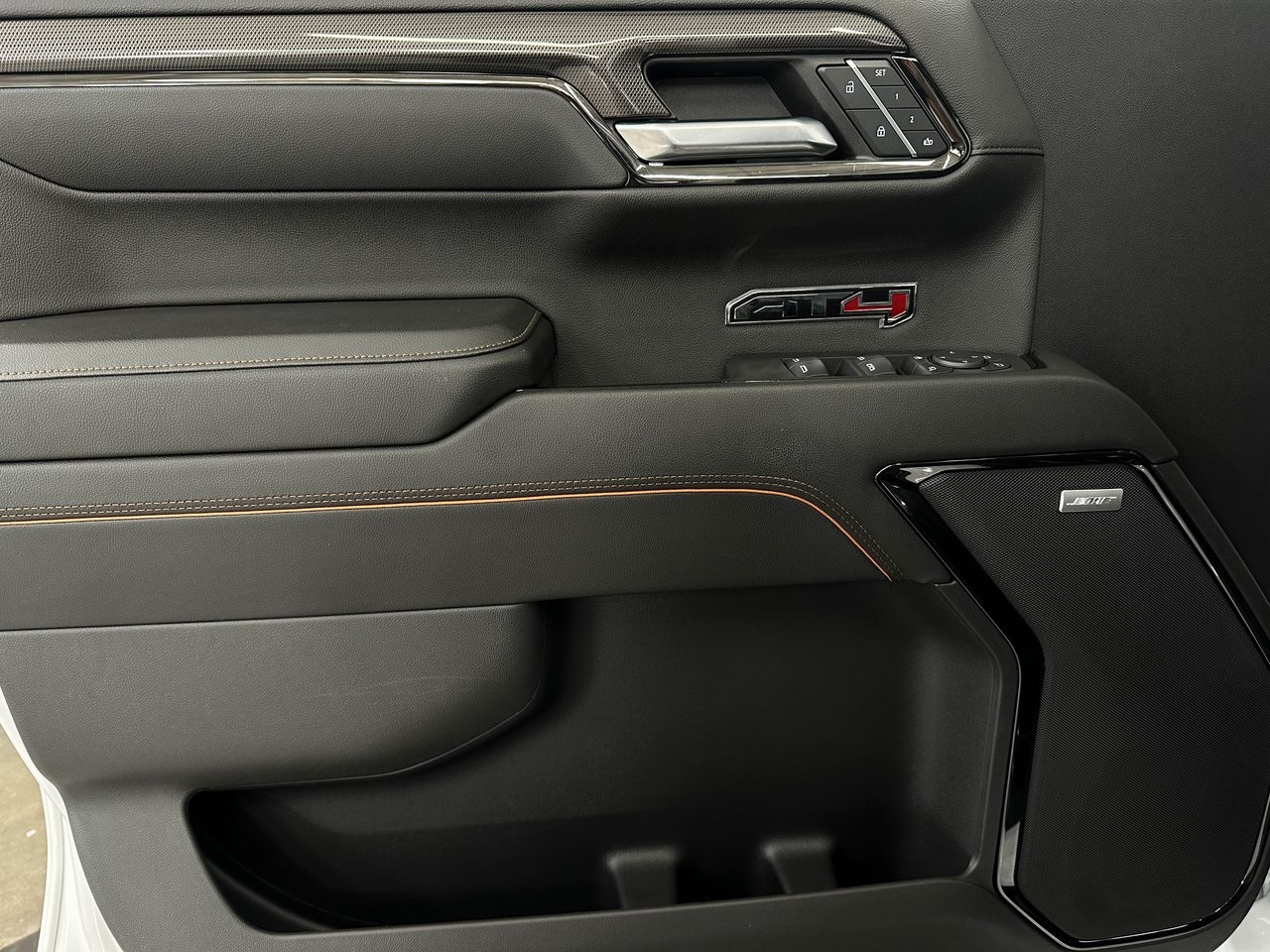 2024 Gmc Sierra 1500 AT4 photo 19