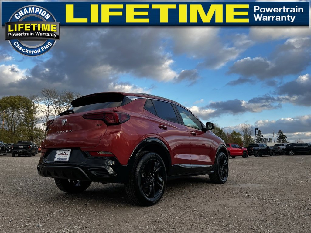 2024 Buick Encore GX Sport Touring photo 2