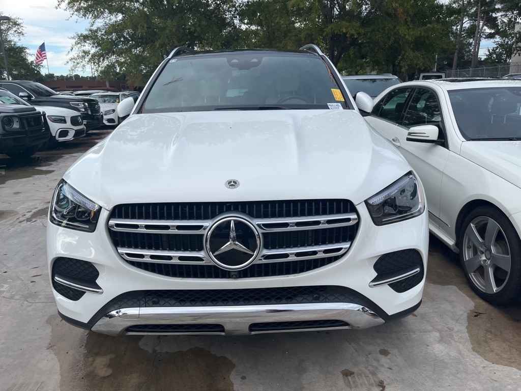 2025 Mercedes Benz GLE 450 4MATIC photo 3