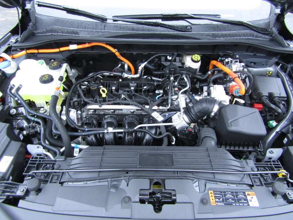 2025 Ford Escape Platinum photo 28