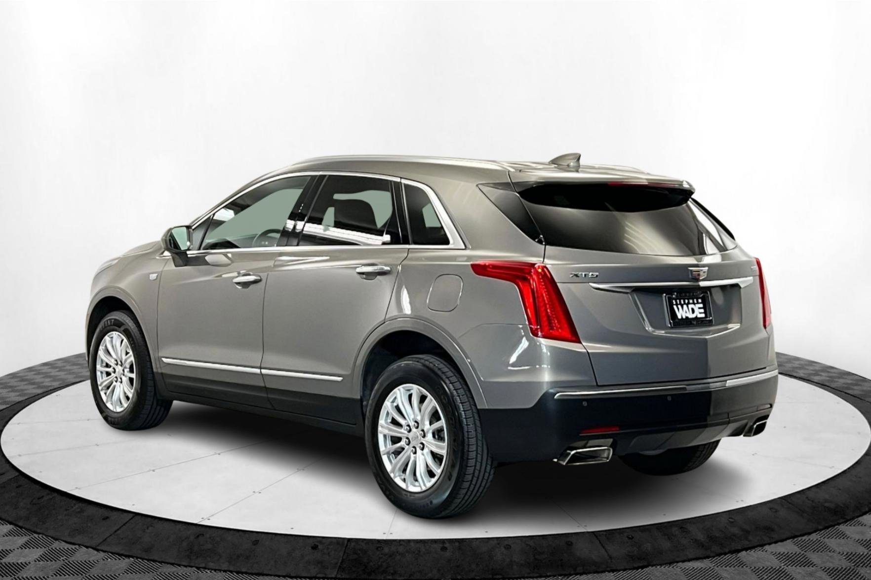 2019 Cadillac XT5 photo 3
