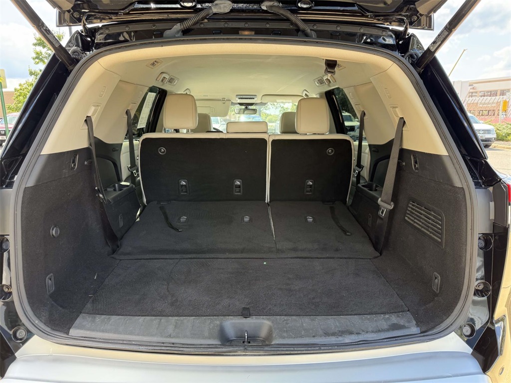 2023 Nissan Pathfinder SL photo 30