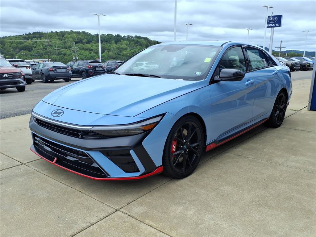 2025 Hyundai Elantra N photo 2