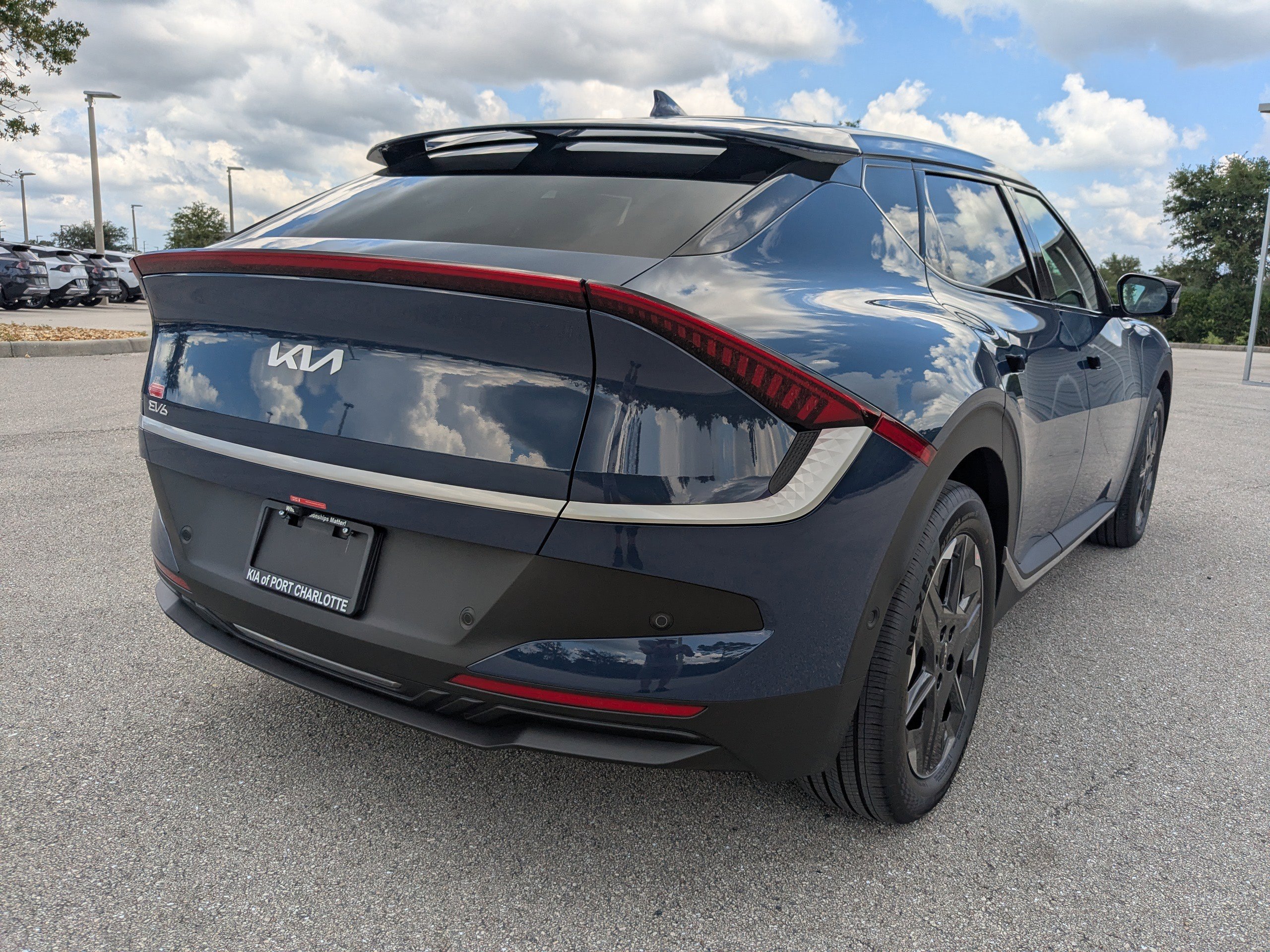 2025 Kia EV6 Light photo 4