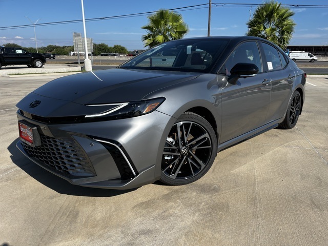 2025 Toyota Camry XSE photo 3