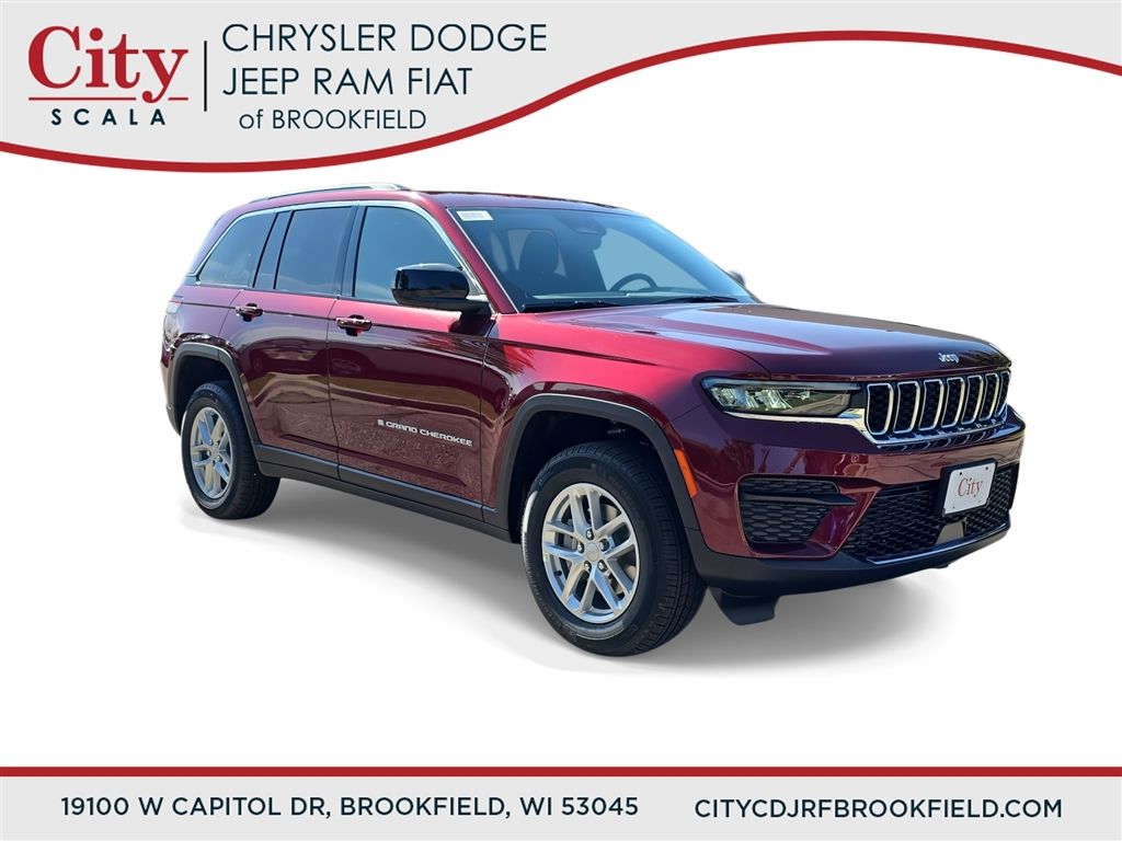 2025 Jeep Grand Cherokee Laredo's photo