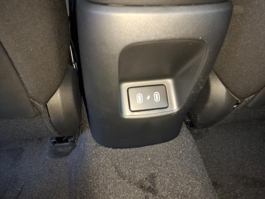 2025 Hyundai Elantra SE photo 4