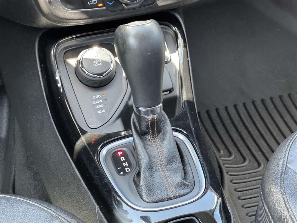 2019 Jeep Compass Limited photo 16