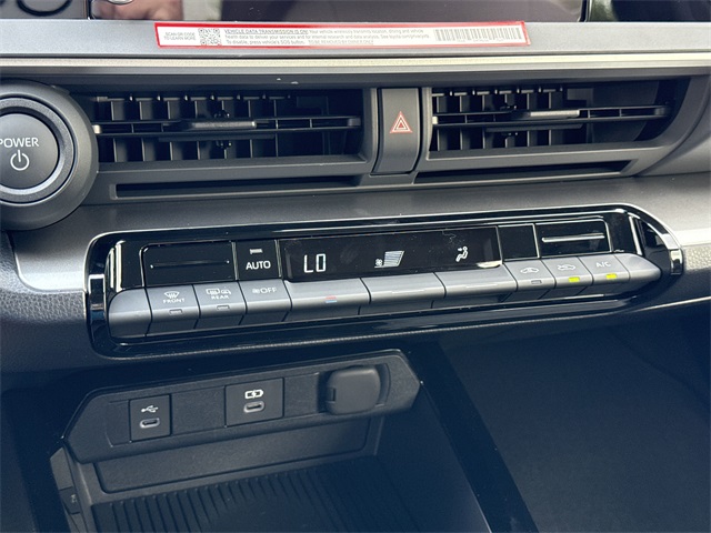 2025 Toyota Prius LE photo 23