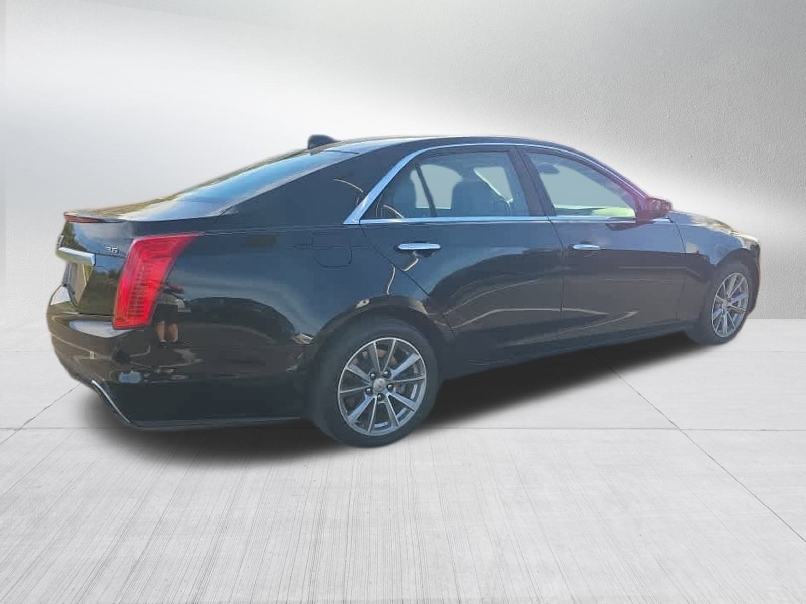 2019 Cadillac CTS Luxury photo 3