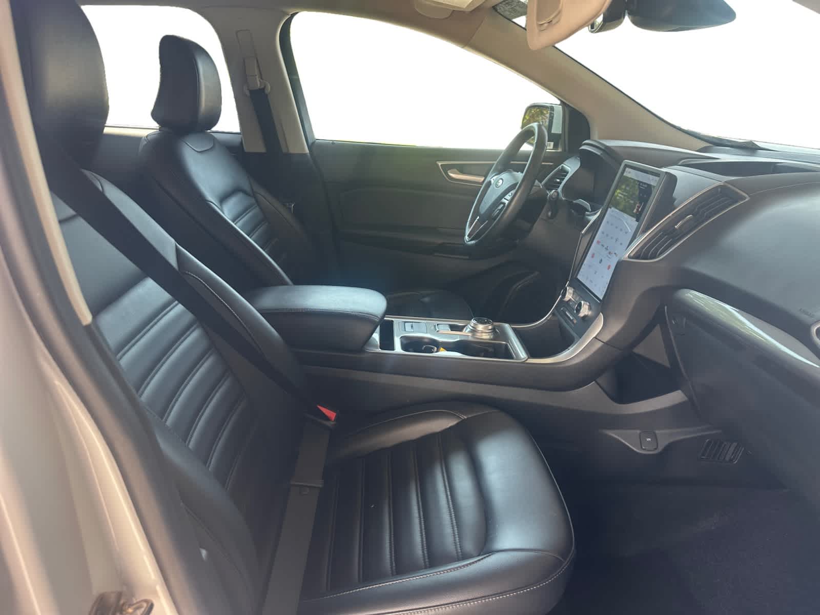 2024 Ford Edge SEL photo 10