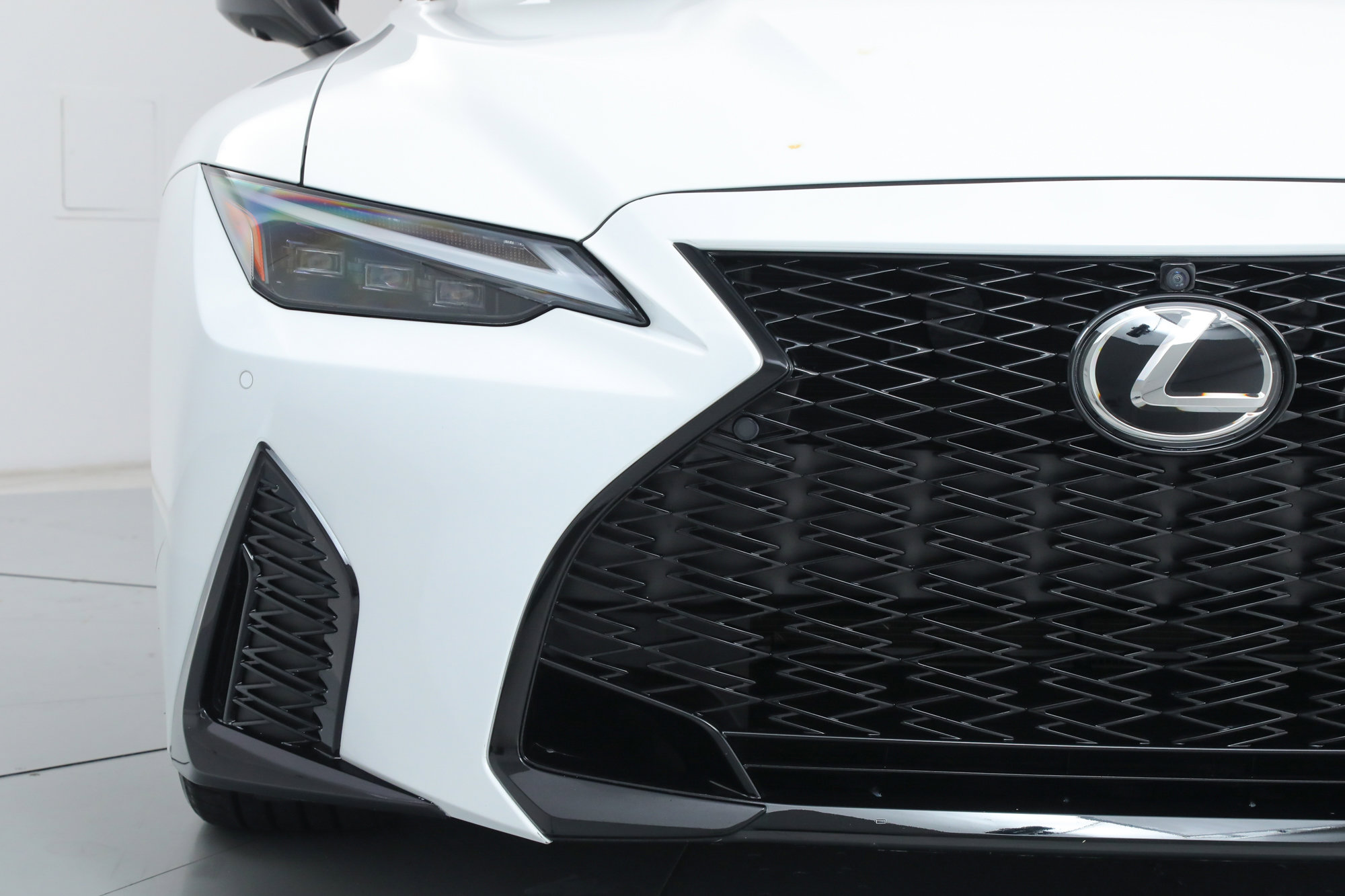 2024 Lexus IS 500 F SPORT Performance photo 9
