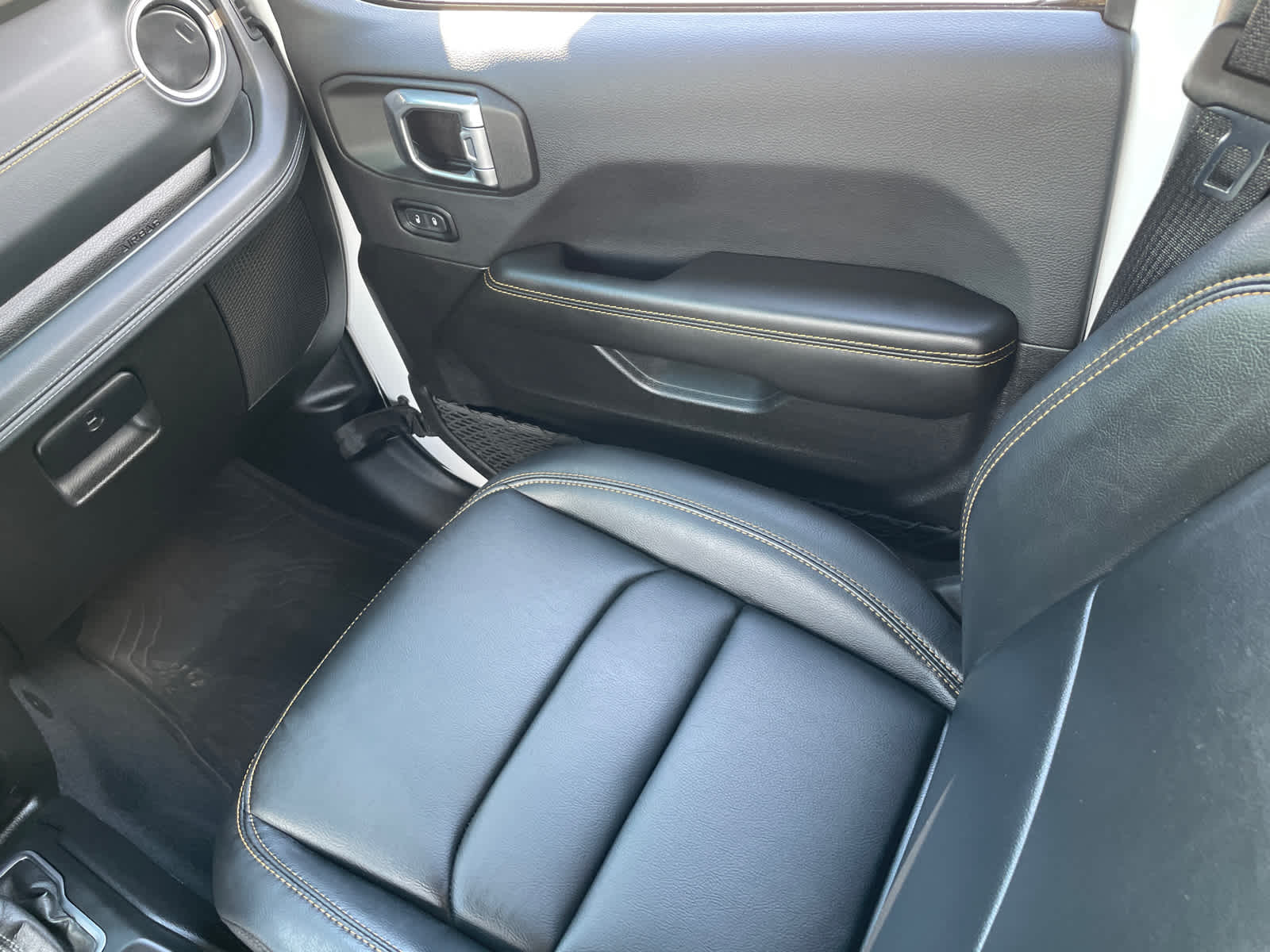 2024 Jeep Wrangler 4xe Sahara photo 15