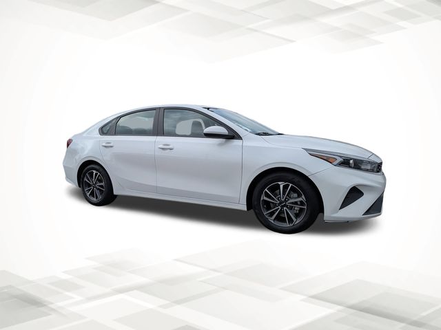 Used 2024 Kia Forte LXS with VIN 3KPF24AD8RE706201 for sale in Lilburn, GA